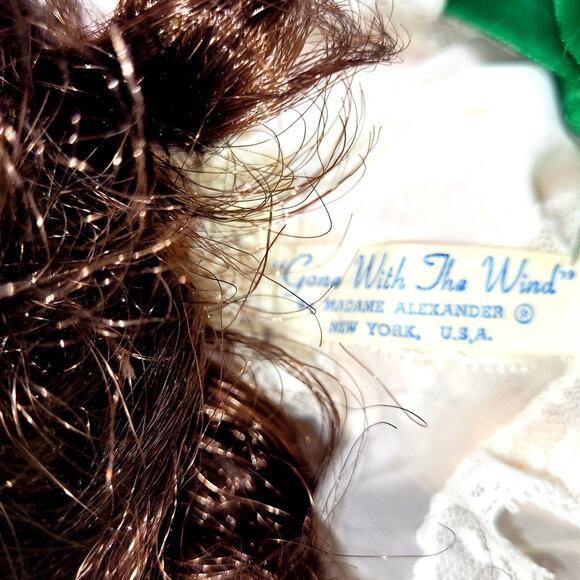 In All Her Beauty, Scarlett O'Hara~ Gone With Wind Doll in Excellent Condition - Picture 6 of 6